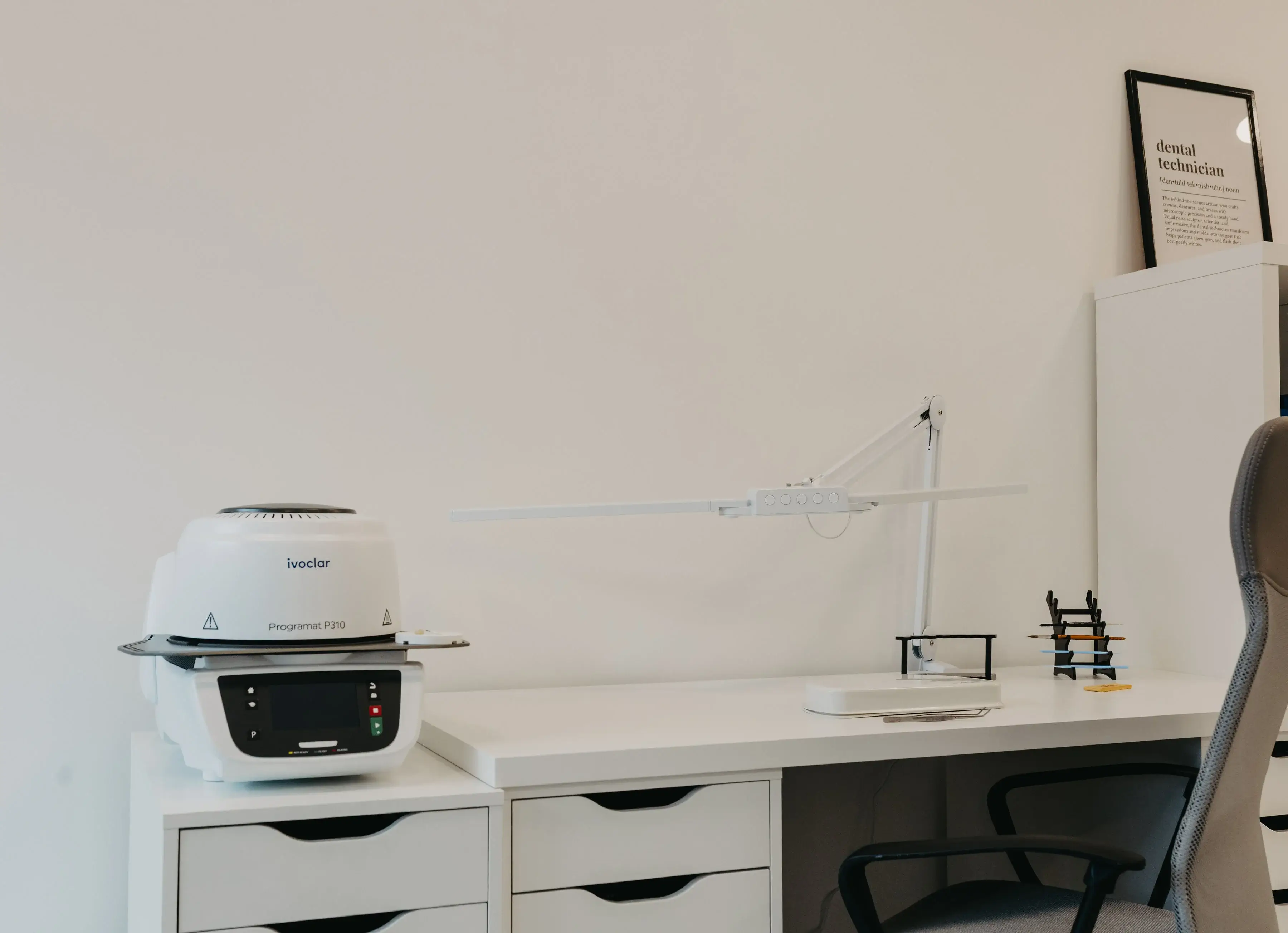 Laborator tehnica dentara Ivoclar